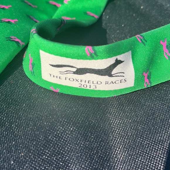Men’s Vineyard vines custom collection:The Foxfield Races 2013 tie - Picture 5 of 9